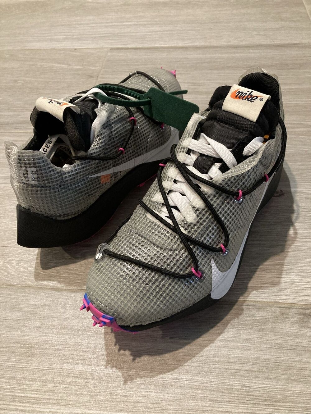 Nike Vapor Street OFF-WHITE Women Size 9 BLK LASER FUCHSIA CD8178 001 Sneaker